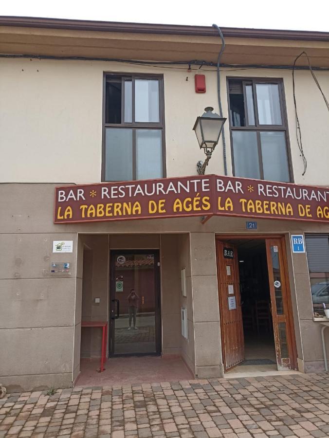 Taberna Albergue Municipal De Ages Extérieur photo